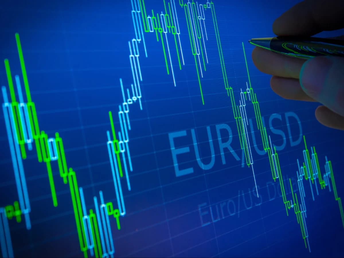 Inside a volatile euro week: keeping a brokerage running